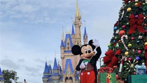 Disney World Holiday Filming Updates You Need To Know Kennythepirate