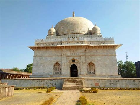 Tomb Of Hoshang Shah 15th Century Mandu Madhya Pradesh The Tomb Is Perfect Example Of