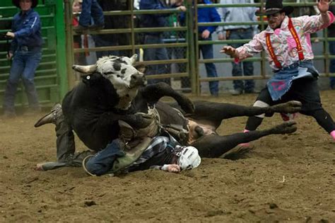 Mounted Posse Rodeo Returns The Vidette