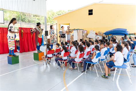 Trupe Sons Do Brasil Escola Municipal De S O Gon Alo Do Ba O