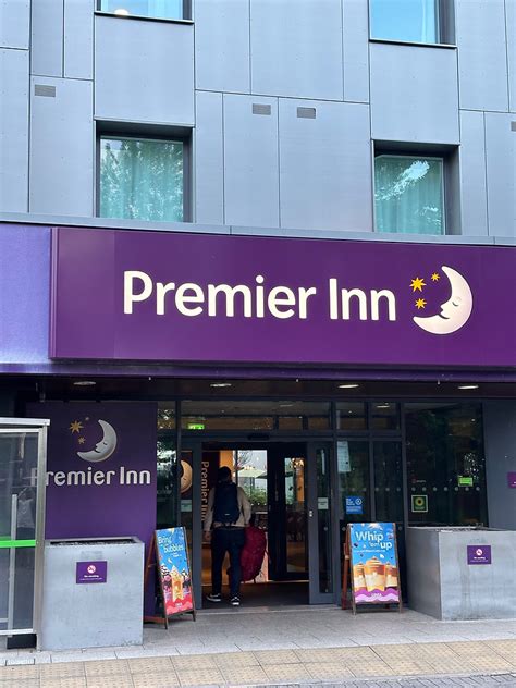 Fawley Dibden To Premier Inn Heathrow Terminal 5