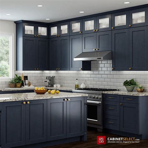 15 Popular Kitchen Cabinet Styles and Colors (And Why People Love Them ...