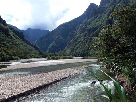 The Enigmatic Urubamba River: Lifeline of the Peruvian Andes | LAC Geo