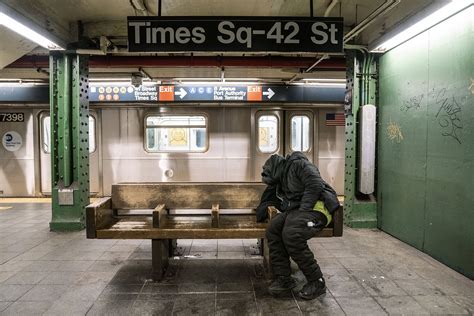 New York City To Stop Homeless People Staying On Subways Daily Sabah