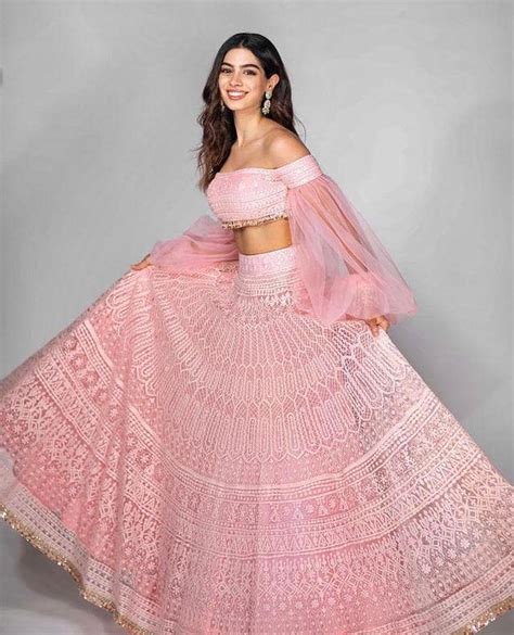 Janhvi Kapoor And Khushi Kapoors Sparkling Diwali Outfits Will Make Your Jaw Drop In Pics