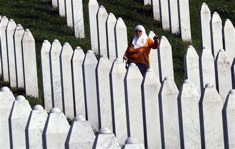 Aniversario Del Genocidio De Srebrenica