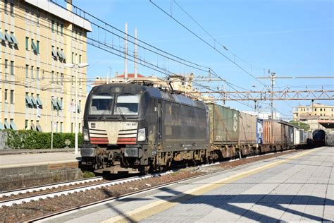 E Sestri Levante Ottobre Di Marco Claudio Sturla Il