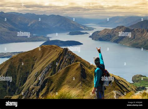 Roys Peak Wanaka New Zealand Stock Photo Alamy