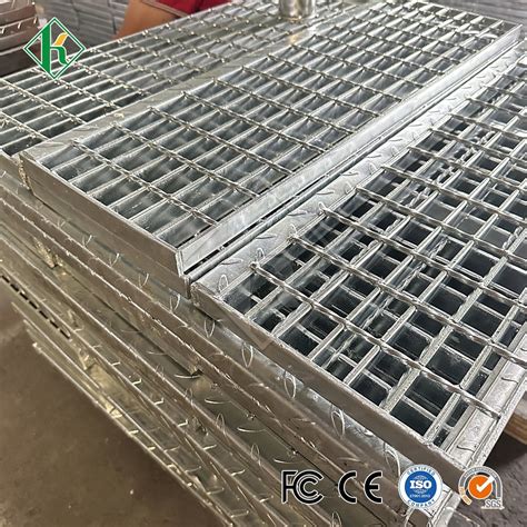 Kaiheng Industrial Stair Treads Distributors Galvanized Metal Stair