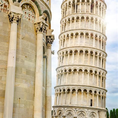 Premium Photo | Pisa tower