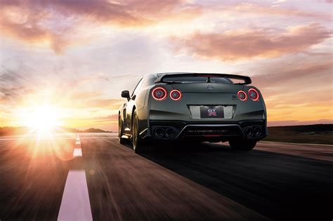 Nissan Gt R Price And Specs Carexpert