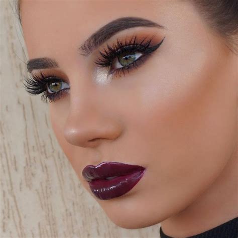 Laura Badura On Instagram “close Up Of My Look 👄💄 Motd Bold Glam