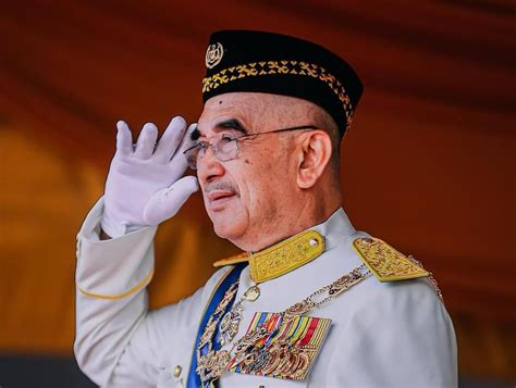 DUN Melaka Merafak Sembah Ucapan Tahniah Kepada Sultan Ibrahim Kosmo