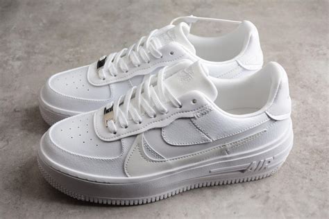 耐克纯白双钩 Nike Triple White Air Force 1 PLT AF ORM 空军一号运动鞋 知乎