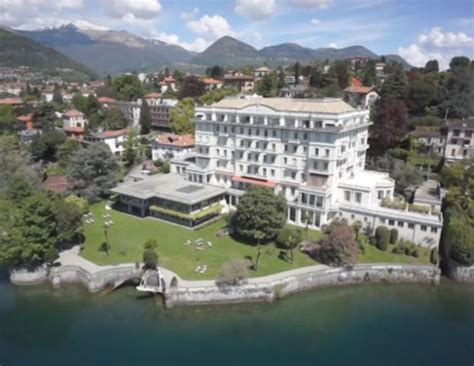 Le Grand Hôtel Majestic à Verbania Noblesse And Royautés