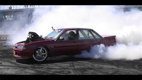 Pfh247 Blown Vl Commodore Burnouts At Bathurst Autofest 2017 Youtube