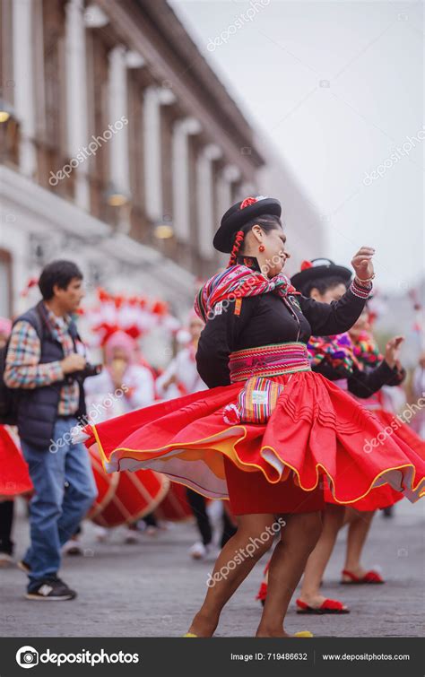 Bailarines Tradicional Desfile Fiesta Virgen Candelaria Centro Histórico Lima Perú — Foto