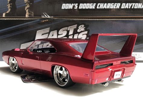 JADA TOYS FAST AND FURIOUS DOM S DODGE CHARGER DAYTONA RED 1 24 NEW NO