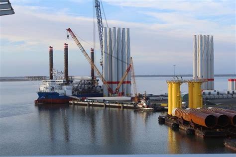 Photo Of The Day Port Of Esbjergs December Look Offshore Wind Farms