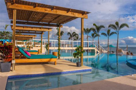 Bikini Beach Club Playa Malib Gorgona Pasad A Hospedatepanama