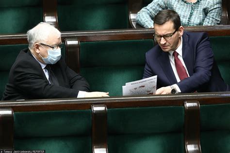 Obniżony VAT i akcyza do skutku Ważna obietnica Morawieckiego WP Finanse