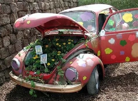 Ten Ways To Use Old Volkswagen Beetles In The Garden