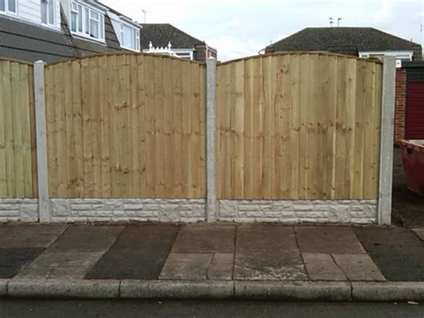 Arched Fence Round A Corner Plot In Ilkeston Fences In Nottingham Fencing Nottingham