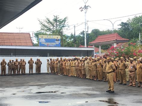 Ini Pesan Ribka Haluk Saat Memimpin Apel Pagi Perdana Tahun Di