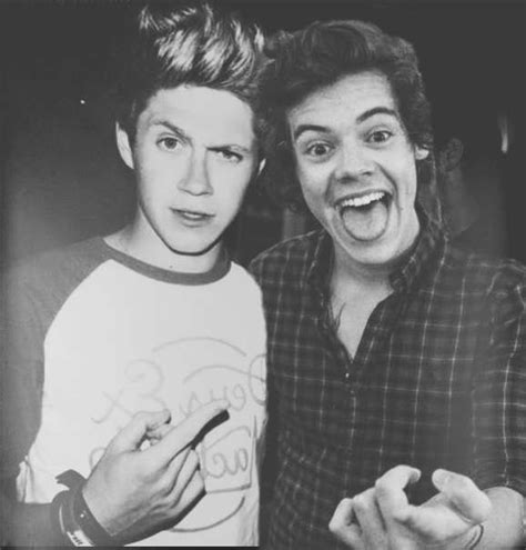 Narry Storan I Love One Direction One Direction Niall And Harry