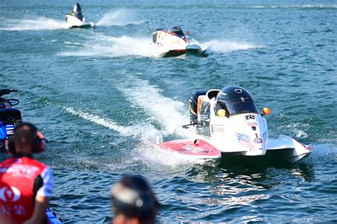 F Powerboat Di Danau Toba Sukses Pujian Berdatangan