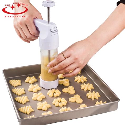 Baking Pastry Tools Cookie Mold Press Gun 12 Flower Mold 6 Nozzle