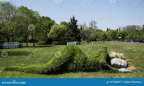 Burgas, Bulgaria - May 5, 2017 : Sculpture in the Sea Garden Burgas Stock Image - Image of scrub ...