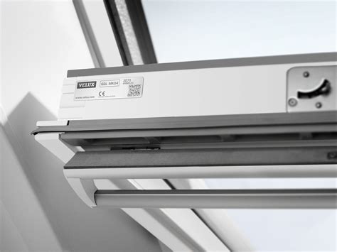 VELUX INTEGRA GGU 006621 Kaugjuhitav Vita Doors