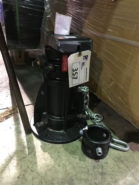 CONVERT-A-BALL COUPLER INTERCHANGEABLE HITCH SYSTEM