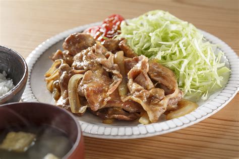 【ご飯がススム】豚の生姜焼きの美味しい作り方 今晩何食べよ