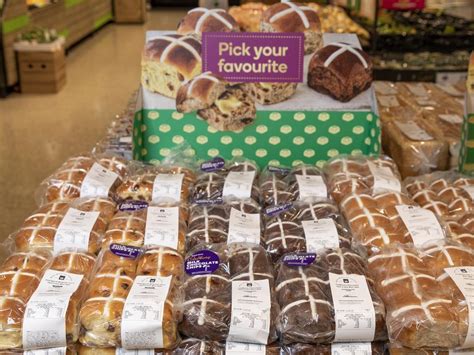 Hot Cross Buns On Sale In Woolworths On Boxing Day NT News