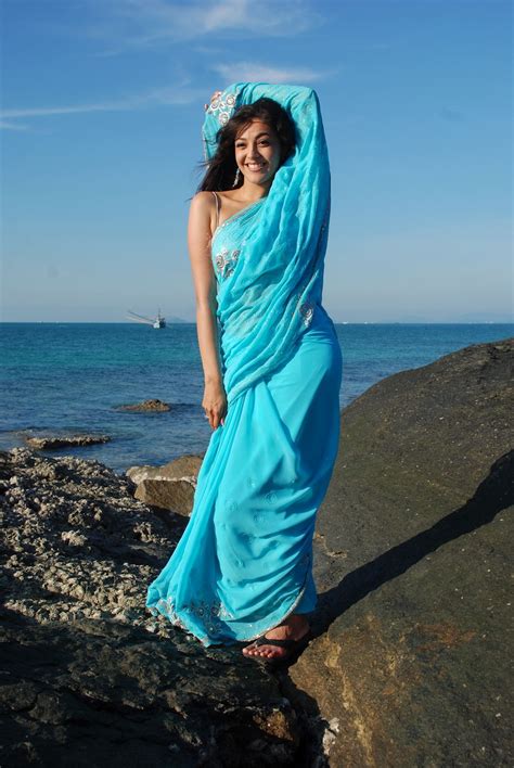 Kajal Agarwal Spicy In Blue Saree Pics Beautiful Indian Actress Cute