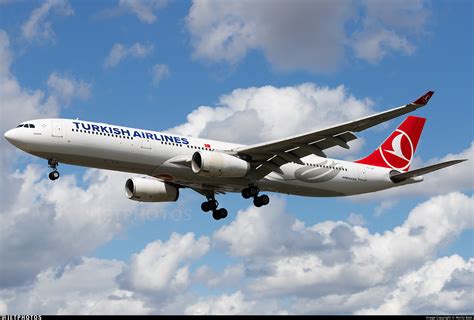 TC JNI Airbus A330 343 Turkish Airlines Moritz Babl JetPhotos