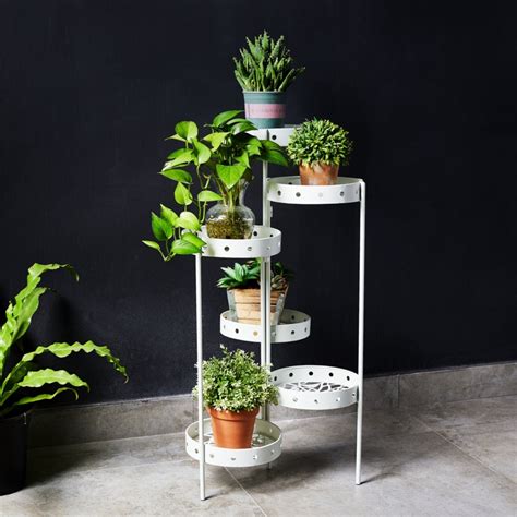 Aku Round Multi Tiered Plant Stand Foter