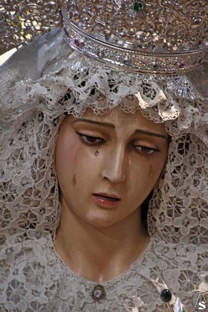 Provincia Galer A Besamanos A La Virgen De La Paz De Utrera Luis M