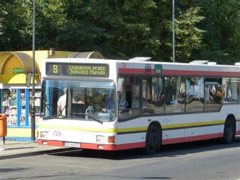 Uwaga Zmienia się rozkład jazdy autobusów