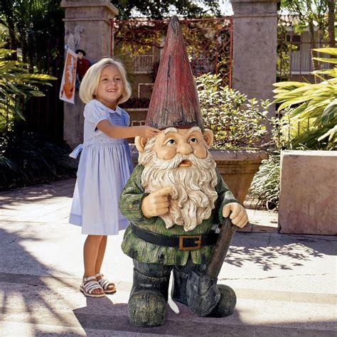 Gigantic Garden Gnome Statue | The Green Head