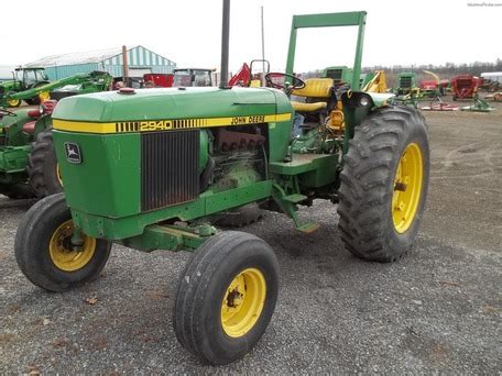 Deere 2940: Specs, Engine, Transmission, Dimensions