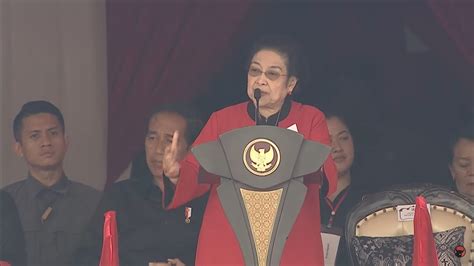 Peringatan Bulan Bung Karno Megawati Tegas Kemiskinan Dan