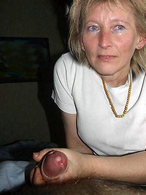 Old Mature Handjob See Thru Maturewomenpics