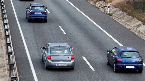 La DGT Te Va A Obligar A Hacer Esto En Caso De Atasco En Carretera