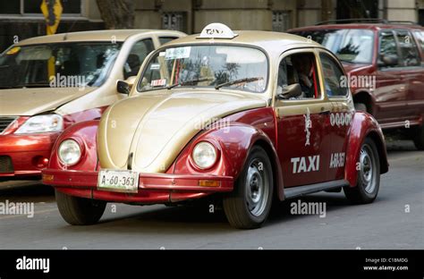 Vw Käfer Taxi Mexiko Fotos Und Bildmaterial In Hoher Auflösung Alamy