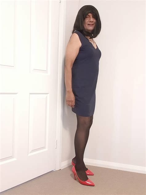 Black Dress Crossdresser Heaven