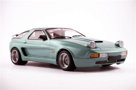 Fujimi Koenig Specials Porsche 928 S4