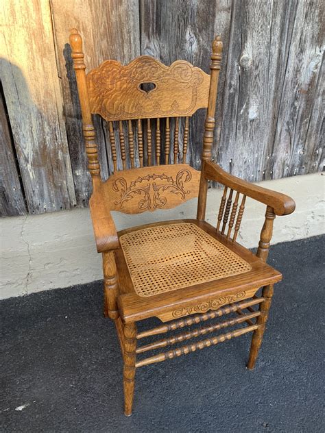 Set Of 5 Oak Press Back Chairs With Captain S Chair Doug Schmitt Antiques